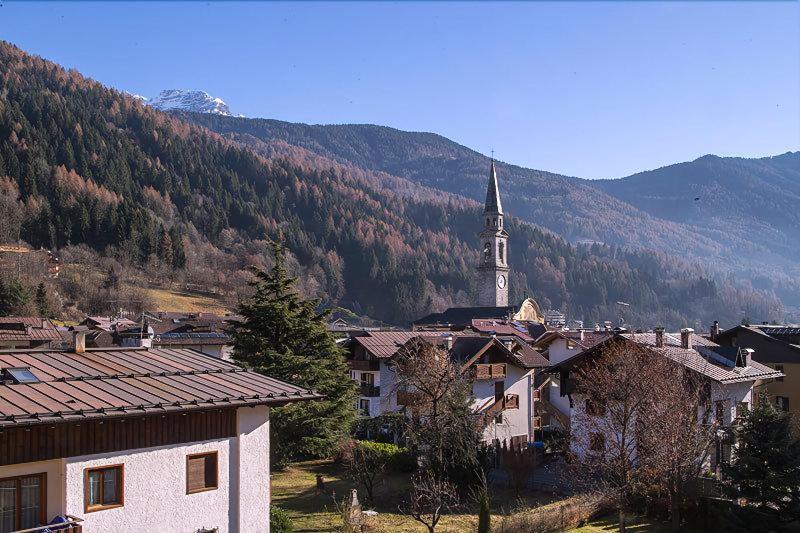 Beverly Alps Hotel & Spa Pinzolo Eksteriør bilde