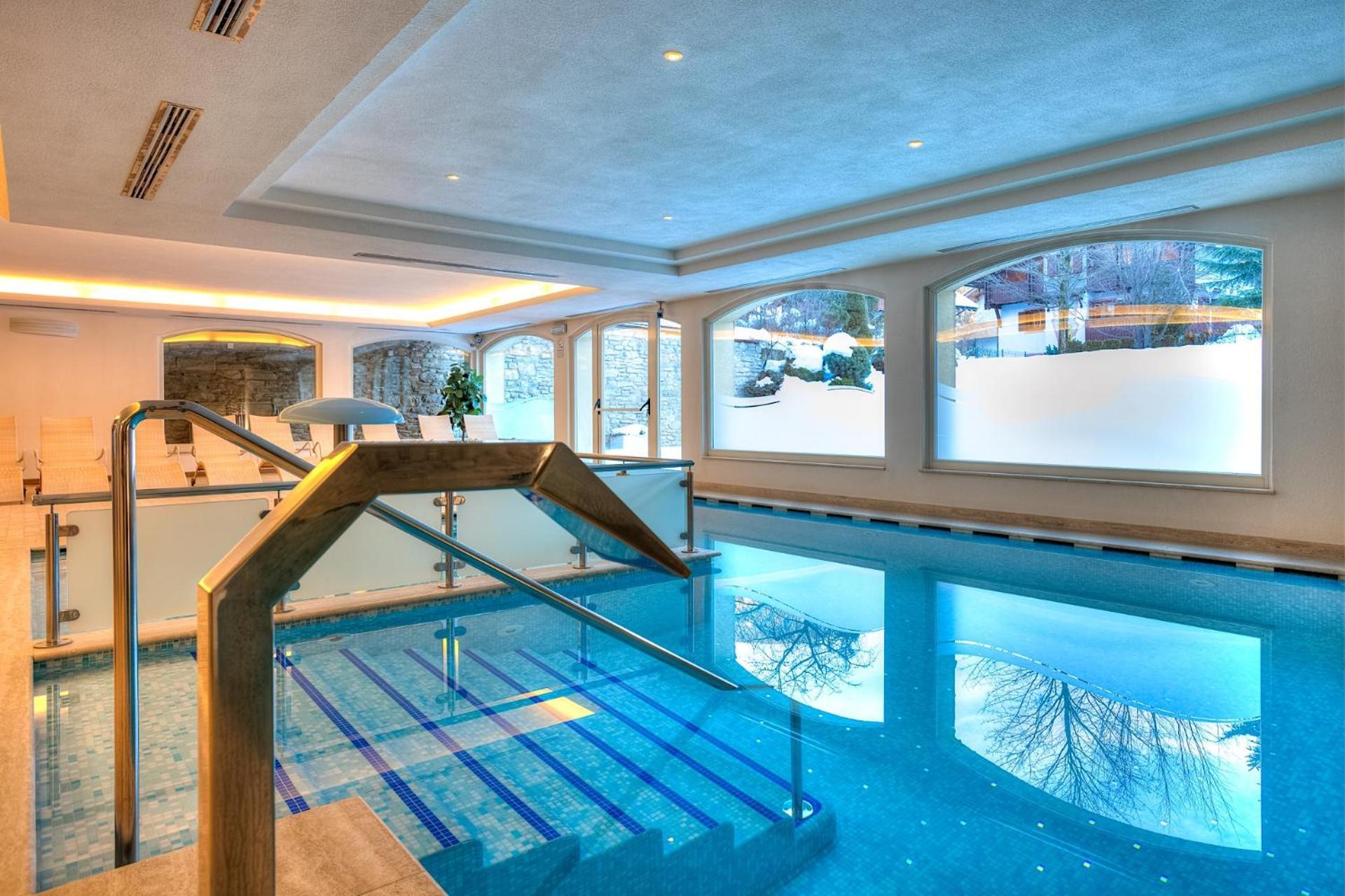 Beverly Alps Hotel & Spa Pinzolo Eksteriør bilde