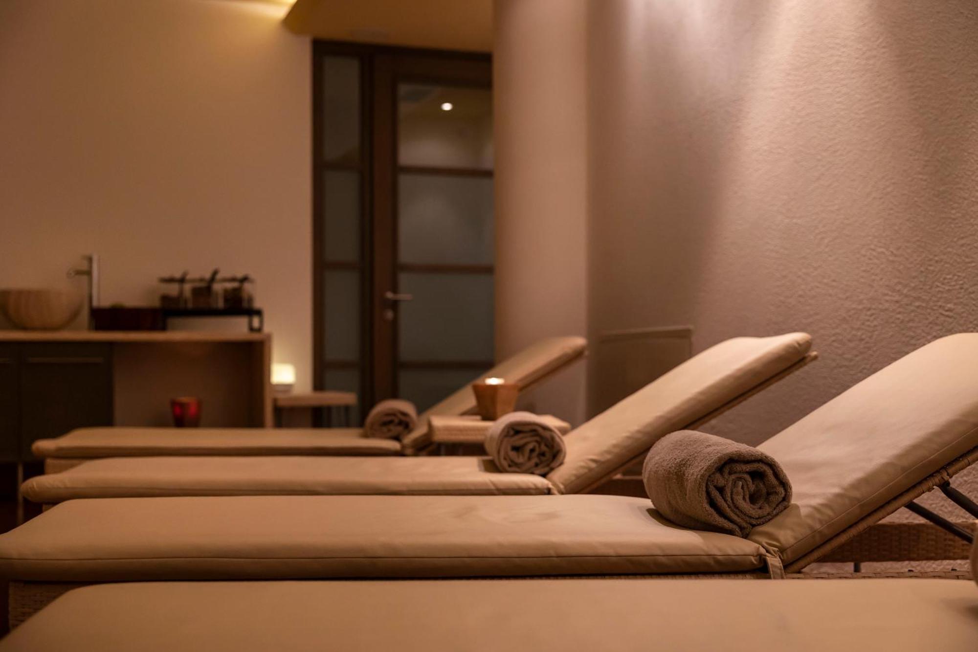 Beverly Alps Hotel & Spa Pinzolo Eksteriør bilde