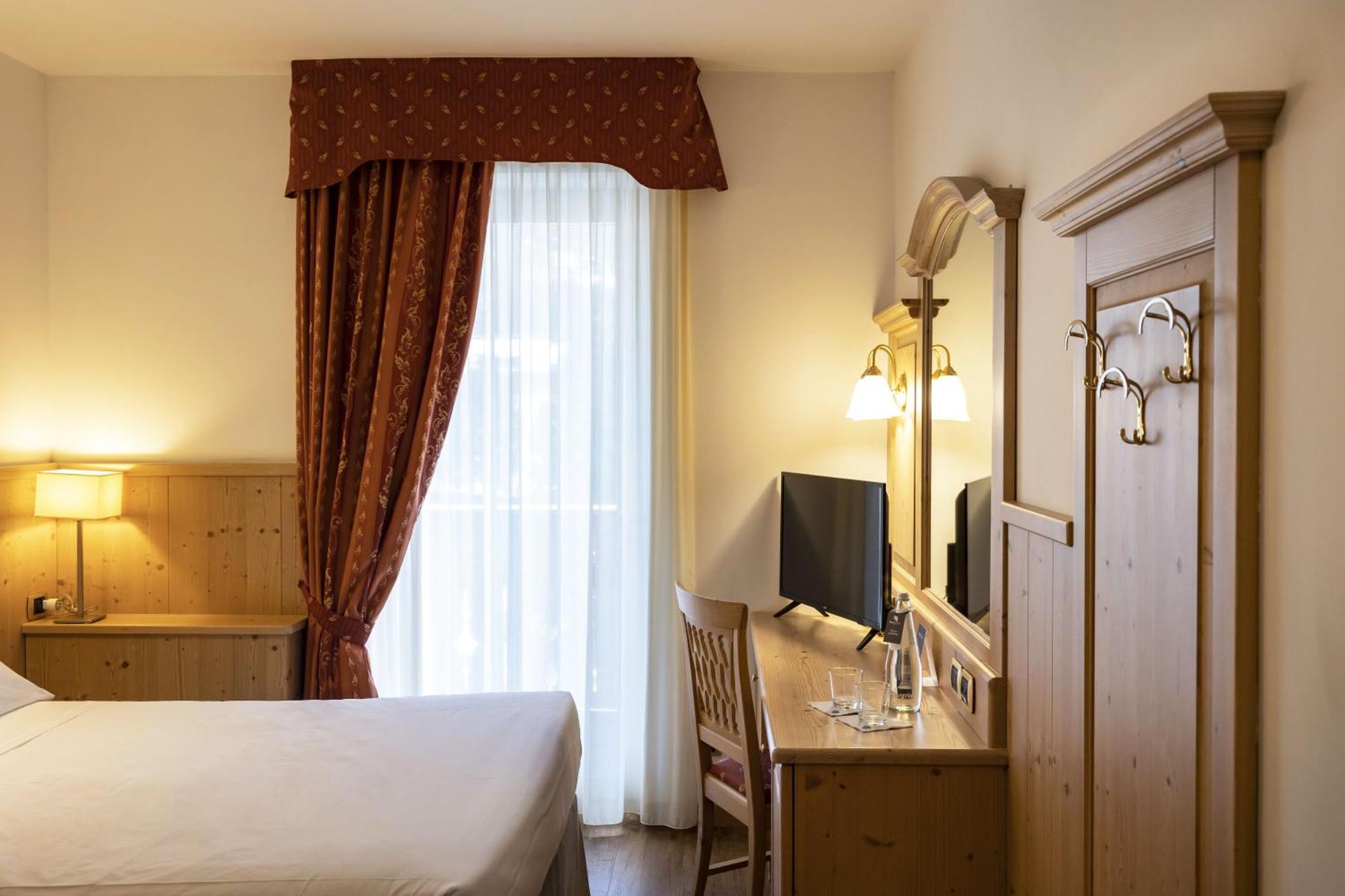 Beverly Alps Hotel & Spa Pinzolo Rom bilde