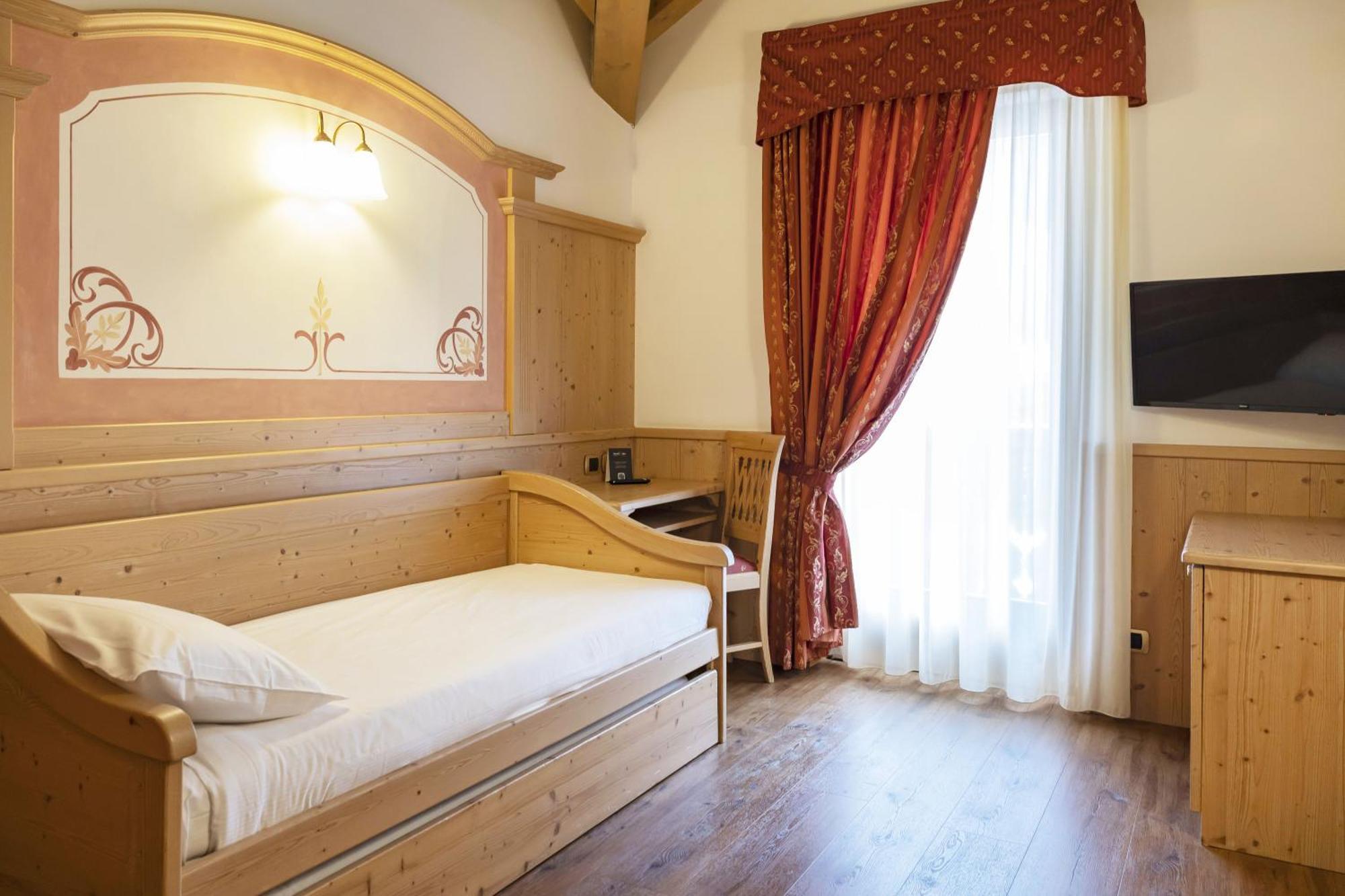 Beverly Alps Hotel & Spa Pinzolo Rom bilde